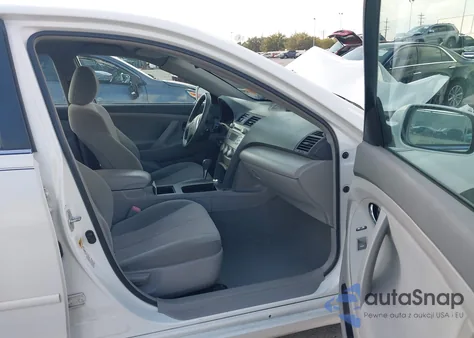 2011 Toyota Camry Le from USA, damaged, VIN 4T1BF3EK0BU745745